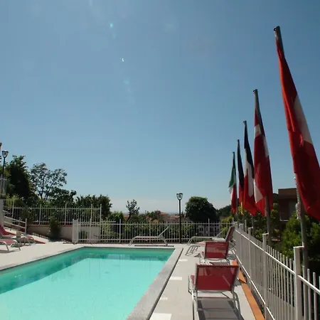 Oleandro Lejlighedshotel 3*