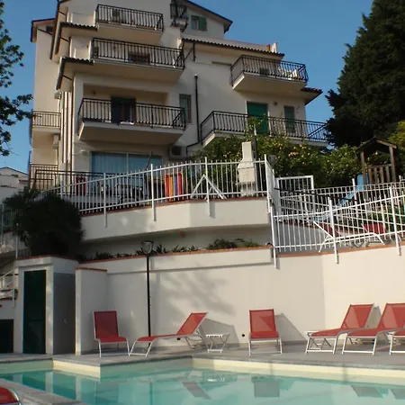 Oleandro Pietra Ligure