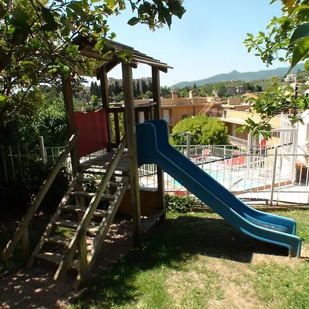 Oleandro Apartmanhotel