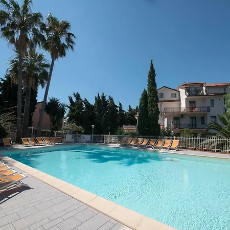 Apartmanhotel Oleandro Pietra Ligure