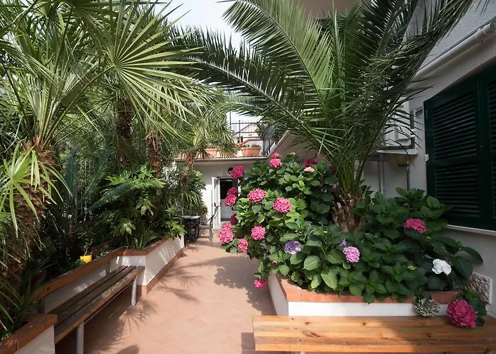 Lägenhetshotell Oleandro Pietra Ligure