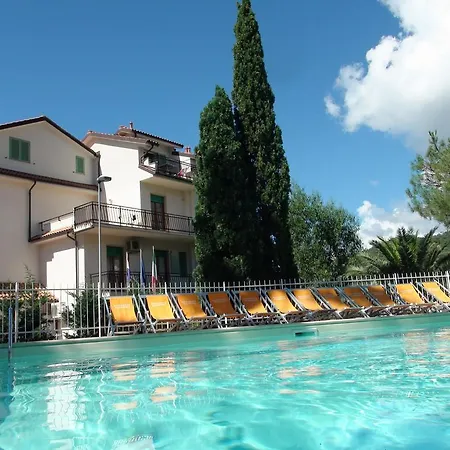 Aparthotel Oleandro 3*