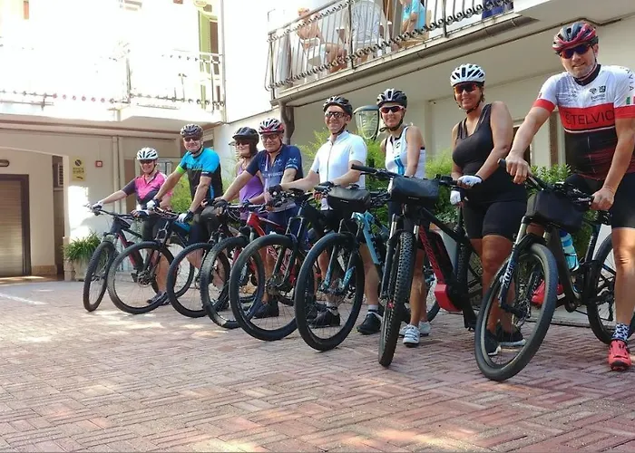 Oleandro Lägenhetshotell Pietra Ligure